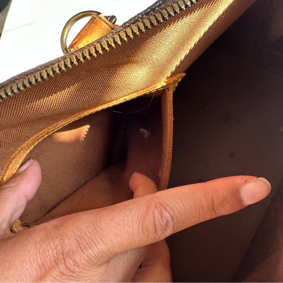 Authentic Louis Vuitton Alma PM - Picture 7 of 8